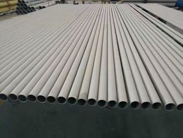 ثابت طول الفولاذ المقاوم للصدأ الأنابيب الملحومة التخليل ارتفاع النيكل 304L ني 10.5٪ المزود