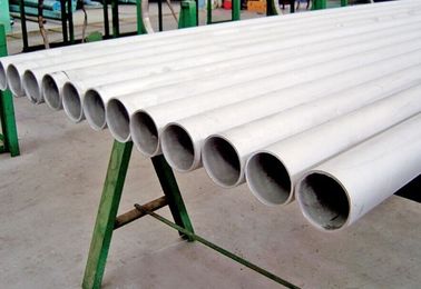 عالية القوة الفولاذ المقاوم للصدأ سلس أنابيب / أنابيب الصلب غير الملحومة 6MM - 630mm OD المزود
